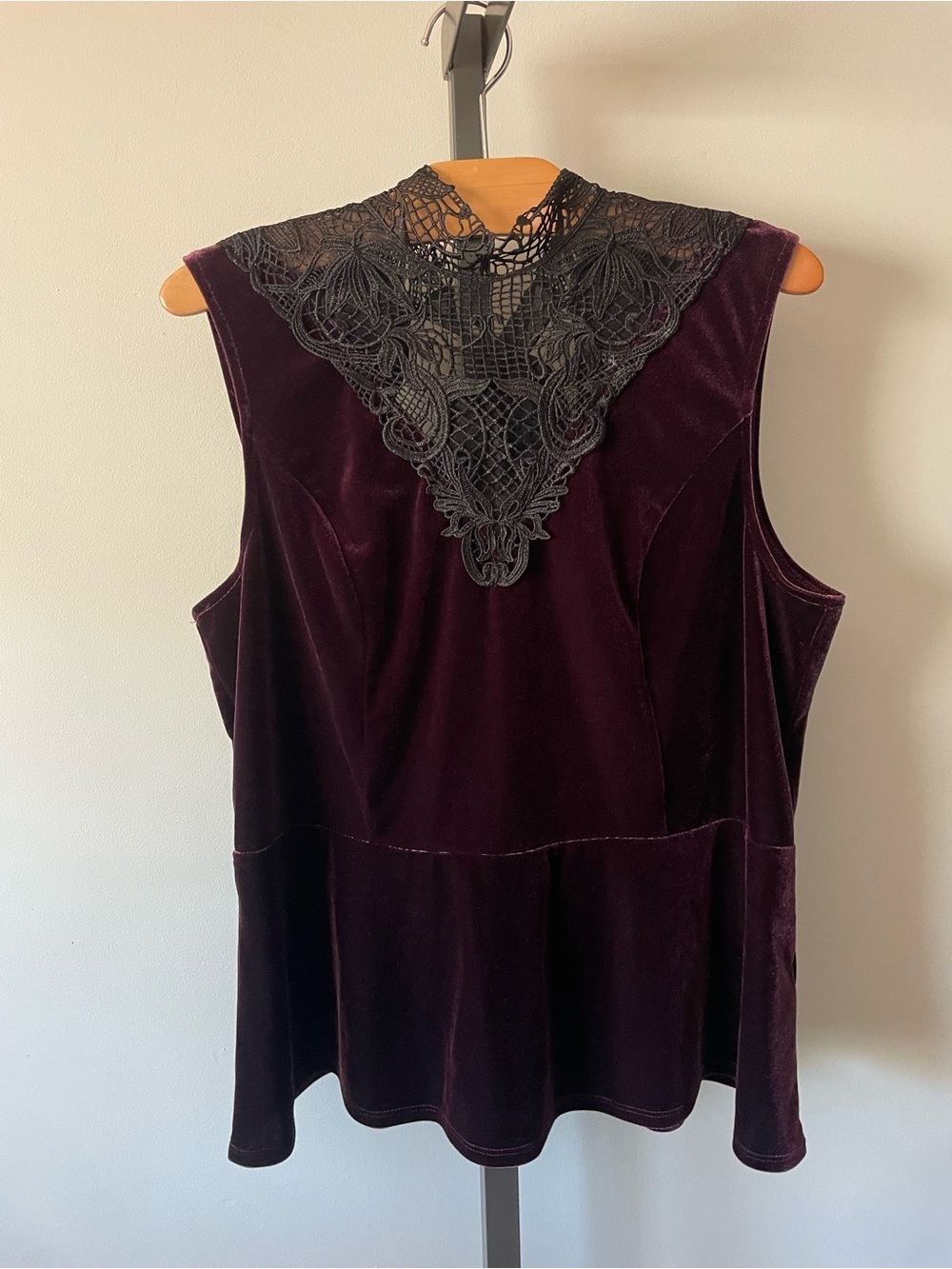 90s Y2K Vintage Gothic Crushed Velvet Crochet Peplum Pussybow Top Blouse